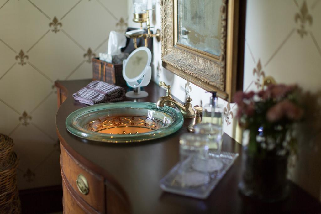 10 Clarke Bed & Breakfast Фредерик Стая снимка